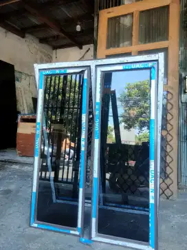 custom aluminium yang mau pesen bisa langsung chat kami ya