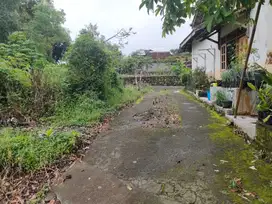 tanah luas 123m2 di grhasia pakem jl kaliurang km16  atau utara SMPN 4