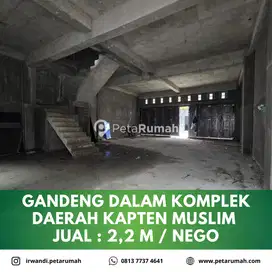 ruko gandeng dalam komplek daerah kapten muslim kota medan