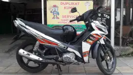 YAMAHA JUPITER Z1