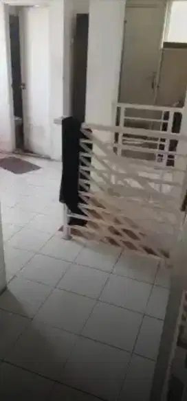 Dijual Rumah Bagus Kokoh 2 lt dlm Cluster dekat Raya Condet