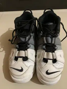 Nike Air Uptempo