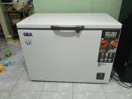 Gea Freezer AB 336 R 300liter