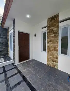 Langka Di jual Rumah Baru minimalis area ujung Berung