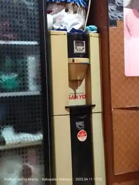 Dispenser merk SANYO