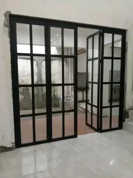 Pintu lipat alumunium