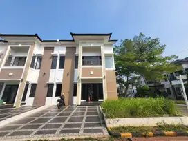 Disewakan rumah 2 lantai , sawangan green park