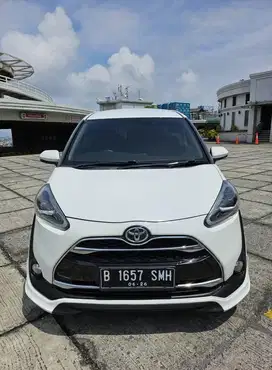 Toyota Sienta Q Automatic 2017 Murah
