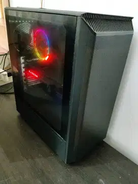 PC Ryzen 3700X Radeon RX 5700 XT Ram 32 GB