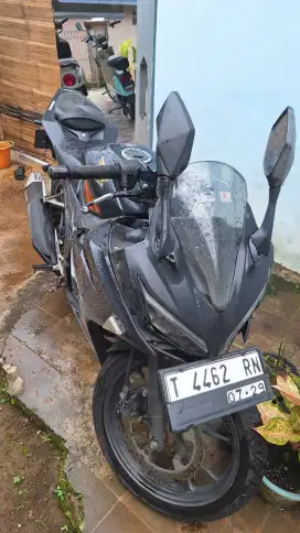 Dijual cepat CBR 150R
