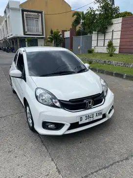 km 33rb Brio E CVT 2018 Honda