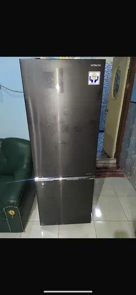 Kulkas hitachi tiba tiba gak dingin