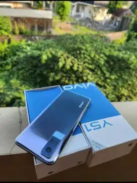 Vivo Y51 8/128 kondisi seperti baru