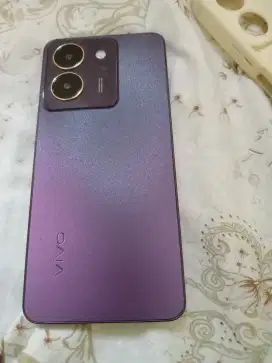 Vivo y27s ram 8 ,beli bulan puasa ,di jual saja 1,6