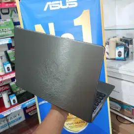 JUAL CEPAT LAPTOP ACER BERGARANSI SIAP PAKAI NEGO DEAL