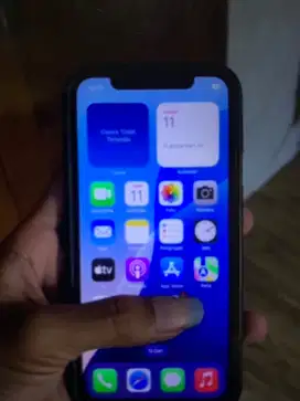 Jual cepat iPhone XS 64gb + headphone baseus bowie d05