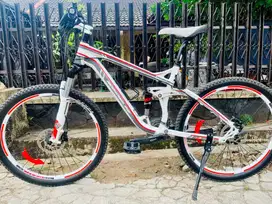 Dijual Sepeda MTB adrenaline XC.03 sepeda Simpanan