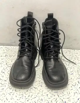Zara kids boys Boots Size 36