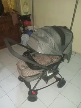 Stroller bayi pacific