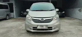 TERMURAH Honda Freed 1.5 E PSD Silver 2013