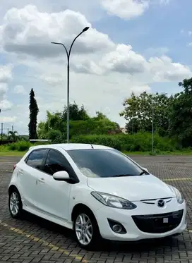mazda2 Sport AT CBU 2013/12. istimewa.