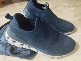 Jual sepatu SKECHERS slip on Memory Foam 42 Biru Navy