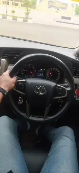 Sopir panggilan atau bulanan