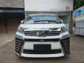 Toyota Vellfire 2.5 G TSS 2023 nik 2022 putih full ori 32 rb km bagus