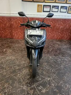 VARIO 125 CBS ISS / CICILAN 0% VIA CC DAN TOKPED