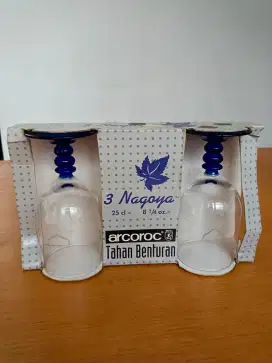 Gelas kaca Arcoroc
