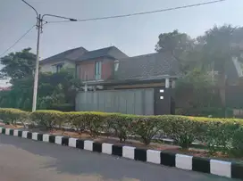 DIJUAL RUMAH MEWAH KUPANG INDAH MODERN TROPICAL FULL FURNISH HIGH SPEC