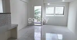 Apartemen Puncak Dharmahusada. 2 BR Kosongan.