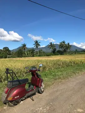 Vespa excel red rosso