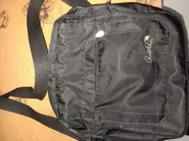 Arnold Palmer slingbag
