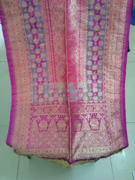 Selendang songket Palembang asli