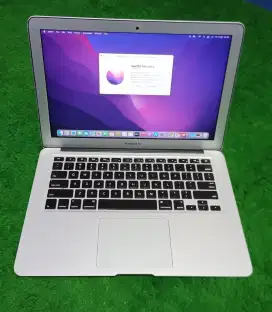 Apple MacBook Air 2017 i5 8/128 Silver murah