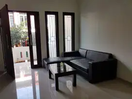 Jarang Ada Rumah Minimalis BCS lebar 7 LB 140m2 SHM