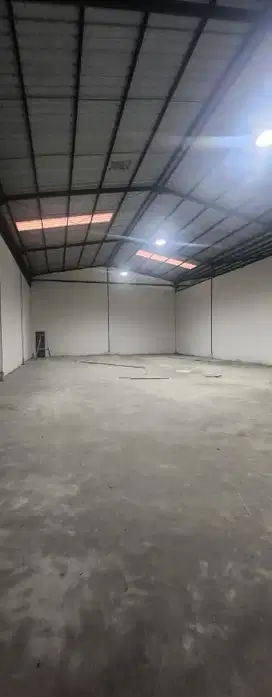 Di Sewakan Gudang Teluk Naga,Tangerang.