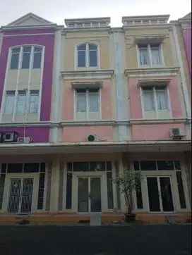 Ruko Kelapa Gading (Royal Gading Square) 4x16,5m 3lantai