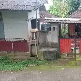 Di jual tanah sudah isi bagunan view sawah dan gunung