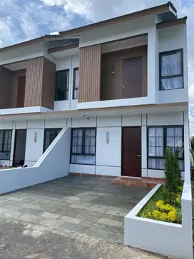 Rumah Modern Minimalis Full Bata Merah Dekat Pintu Tol Pamulang