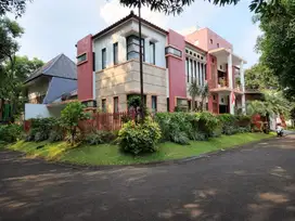 Rumah Mewah Siap Huni di Senayan Bintaro Jaya -tty