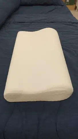 Bantal tidur selma
