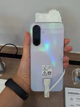 SAMSUNG GALAXY A36 5G free adapter 25watt
