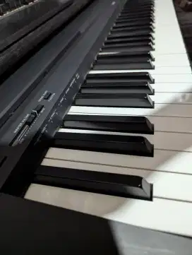 Yamaha P45B Piano Digital