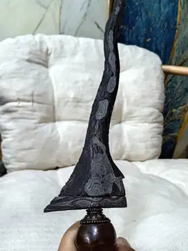 Keris Sepuh Carubuk pamor Titro Tumetes