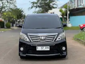 Toyota Alphard 2.4 S AT 2012