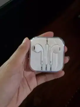 Headset iPhone Kabel Tipe Jack Bulat