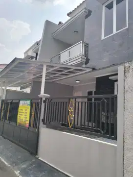 Dijual rumah baru akses 1mobil lokasi tebet timur