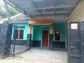 Dikontrakkan / dijual baru renovasi siap huni